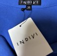 画像4: INDIVI　レディース　ブラウス　5分袖　キーネック　タックボリュームスリーブブラウス　　ブルー　無地 (4)