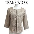 画像1: TRANS WORK　トランスワーク　ノーカラーブラウス　ジャケット　ベージュ　M　ストライプ　はしごレース　フリル　前ホック (1)