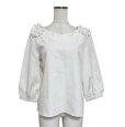 画像1: tocco closet　ブラウス　7分袖　花付き　ホワイト　白　MーL (1)