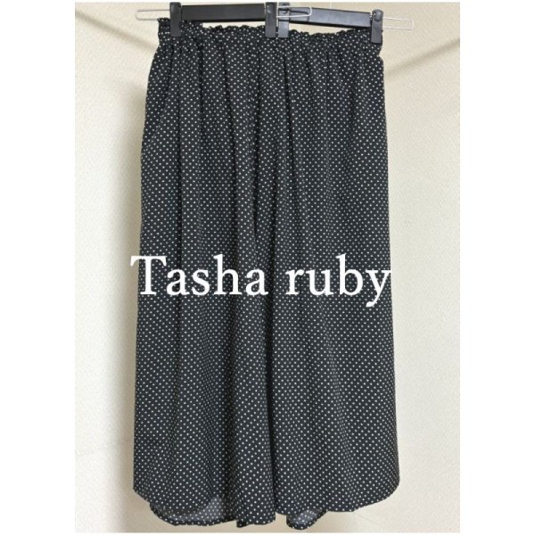 画像1: Tasha ruby(ターシャルビー)　大きいサイズ　レディース　さらさら　ワイドパンツ　ドット　スカーチョ　水玉　F5 (1)