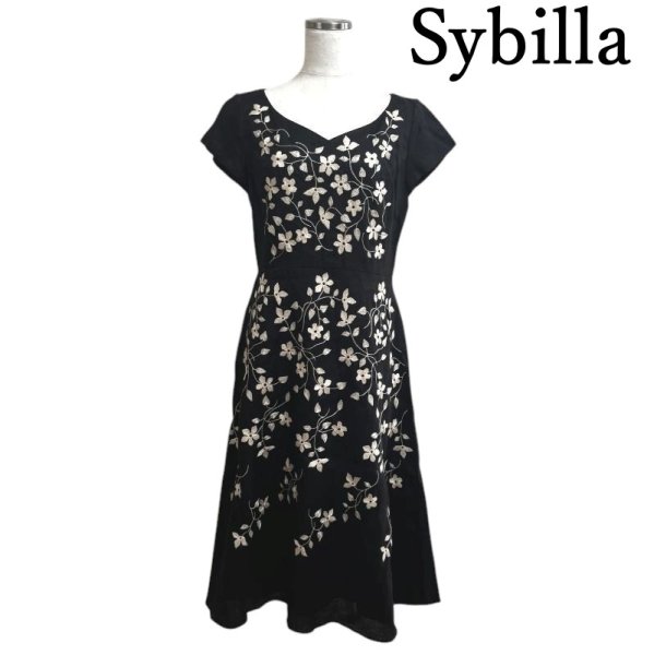 画像1: Sybilla（シビラ）　リネンワンピース　半袖　ひざ丈　黒　ブラック　花刺繍　L (1)