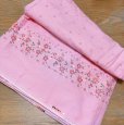画像2: チェック　コットン生地　花刺繍入り　ピンク　110×720 (2)