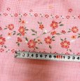 画像3: チェック　コットン生地　花刺繍入り　ピンク　110×720 (3)