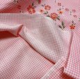 画像6: チェック　コットン生地　花刺繍入り　ピンク　110×720 (6)