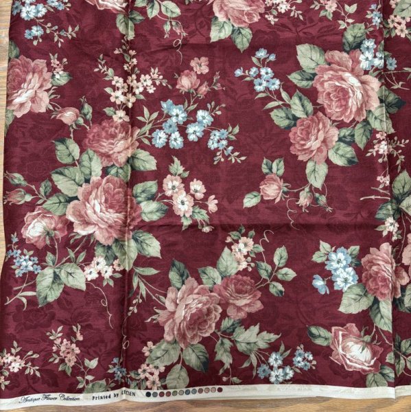 画像1: ルシアン　アンティークフラワーコレクション　コットン生地　えんじ　110×200 (1)