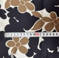 画像5: プリント生地　コットン　クラシック　北欧　レトロ　大きな花柄　フラワープリント　紺　白　ブラウン　114×300 (5)