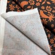 画像4: コットン生地　平織り　綿生地　鳥　クジャク　ピーコック　アジアン柄　ブラウン　オレンジ　オックス　114×300 (4)