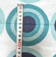 画像3: 北欧風　コットン生地　薄手　幾何学　サークルプリント　青　ブルー　110×500　汚れあり (3)