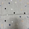 画像1: ふわふわ毛糸刺繍　カーテン生地　はぎれ　ベージュ　70×90 (1)