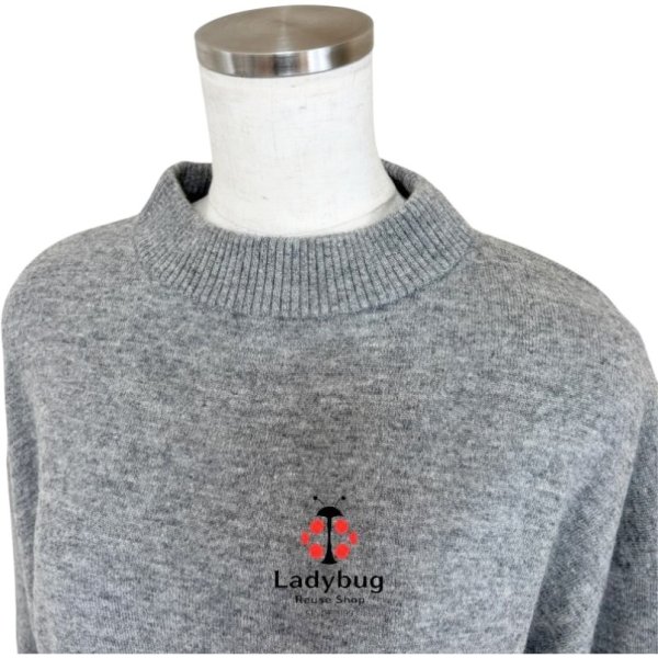 画像2: X-GILRL　エックスガール　ハイネックニット　ウール100　長袖セーター　前上がり　グレー (2)