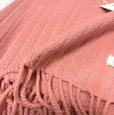 画像5: トーア紡　フリンジ付き　マルチカバー　ひざ掛け　毛布　ピンク　80×140 (5)