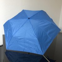 画像1: 強風に負けない 折りたたみ傘 ブルー 55cm