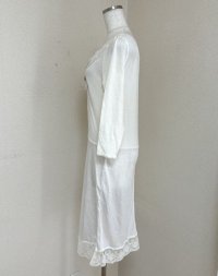 画像2: ルシアン　日本製　スリップ　レース付き　長袖　ひざ丈　LL　白