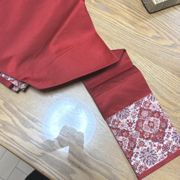 画像3: 名古屋帯　古典柄　6通　赤　金装飾　 (3)