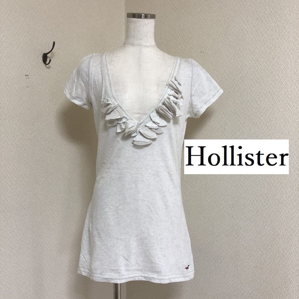Hollister (ホリスター) 　レディース　Tシャツ　Vネック　半袖　フリル　M